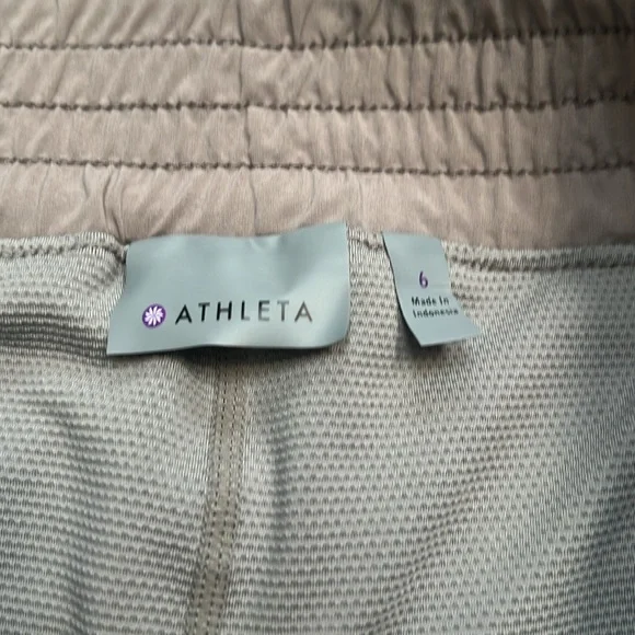Athleta Skort with Zipper Pockets Size 6 - Picture 3 of 3